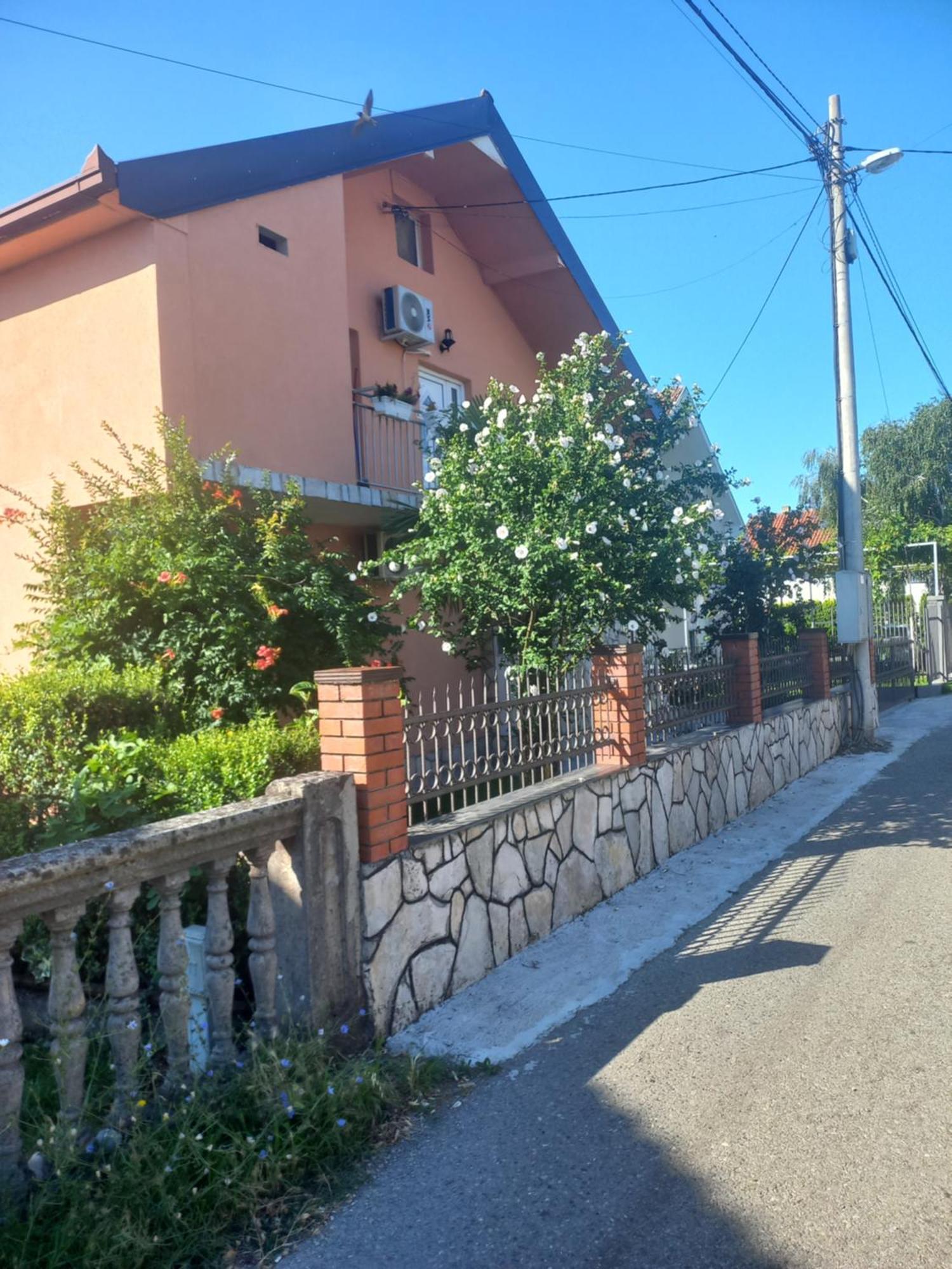 Mitrovici  Traveler'S Rest - Near Podgorica Airport旅舍 客房 照片